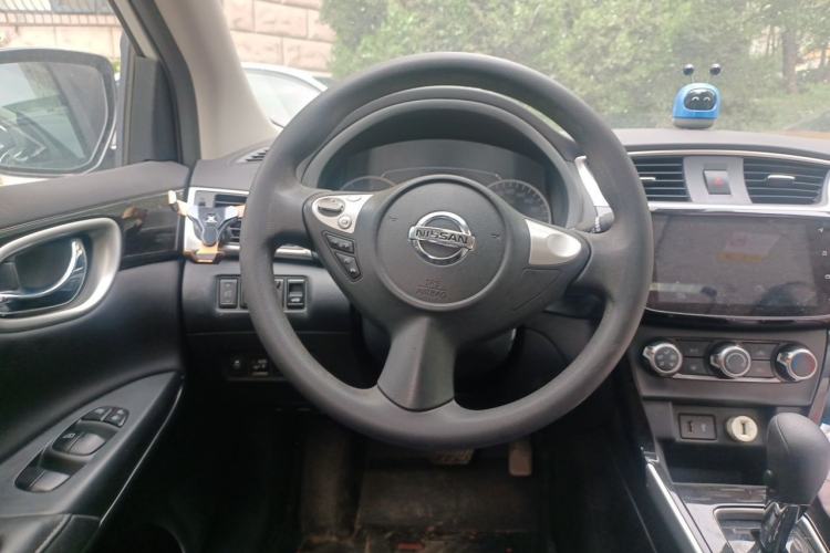Used Nissan Sylphy 2021 Classic 1.6XL CVT Luxury Edition Steering Wheel