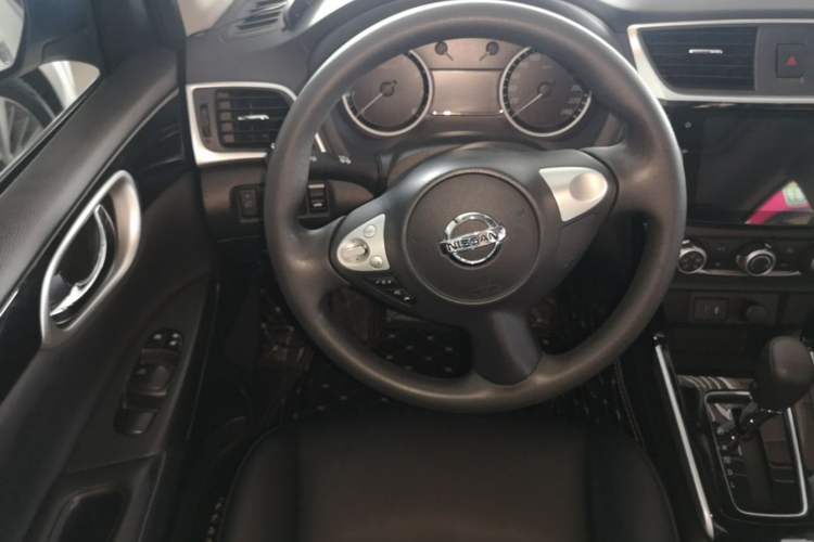 Used Nissan Sylphy 2021 Classic 1.6XL CVT Luxury Edition Steering Wheel