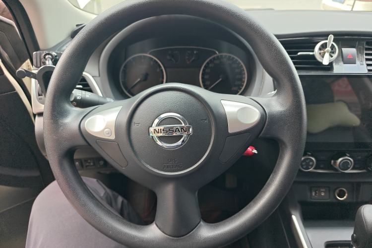 Used Nissan Sylphy 2021 Classic 1.6XE CVT Comfort Edition Steering Wheel
