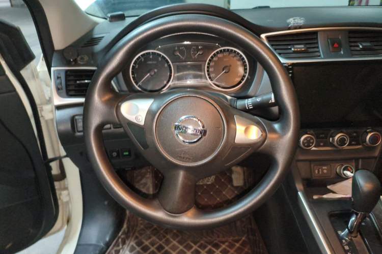 Used Nissan Sylphy 2021 Classic 1.6XE CVT Exclusive Edition Steering Wheel