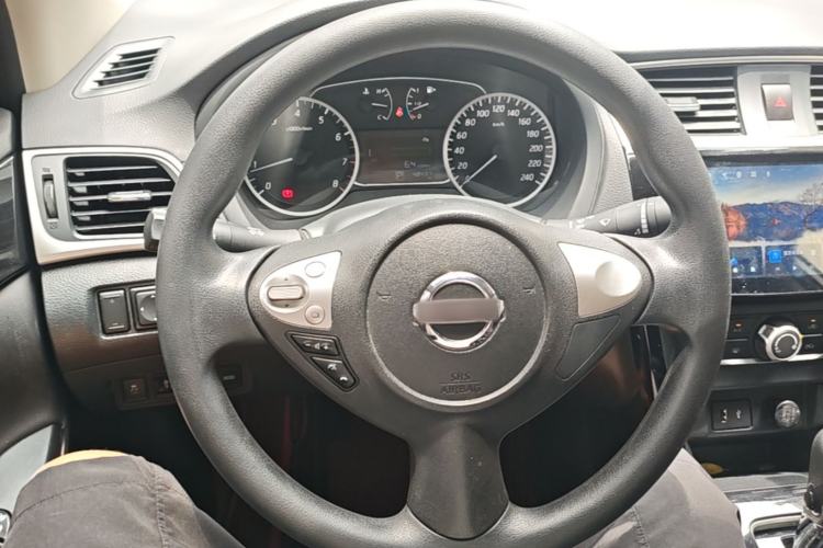 Used Nissan Sylphy 2021 Classic 1.6XL CVT Luxury Edition Steering Wheel