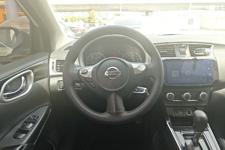 Used Nissan Sylphy 2021 Classic 1.6XL CVT Luxury Edition Steering Wheel