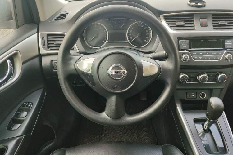 Used Nissan Sylphy 2021 Classic 1.6XE CVT Comfort Edition Steering Wheel