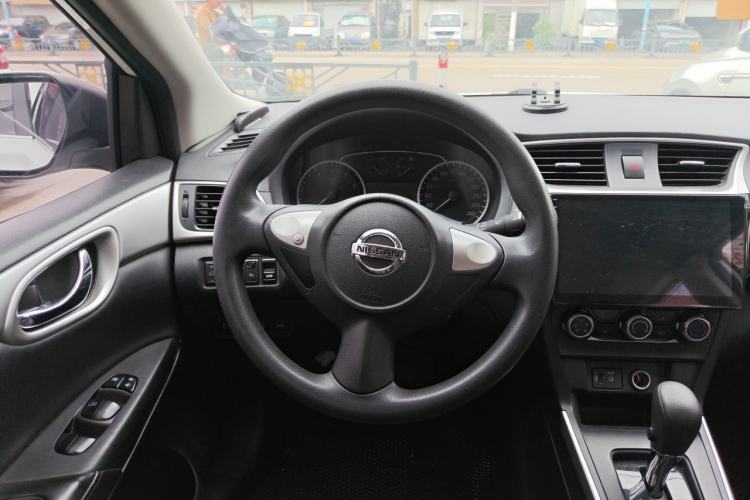 Used Nissan Sylphy 2021 Classic 1.6XE CVT Exclusive Edition Steering Wheel