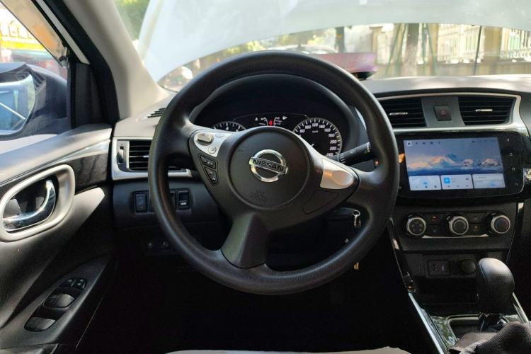 Used Nissan Sylphy 2021 Classic 1.6XL CVT Luxury Edition Steering Wheel