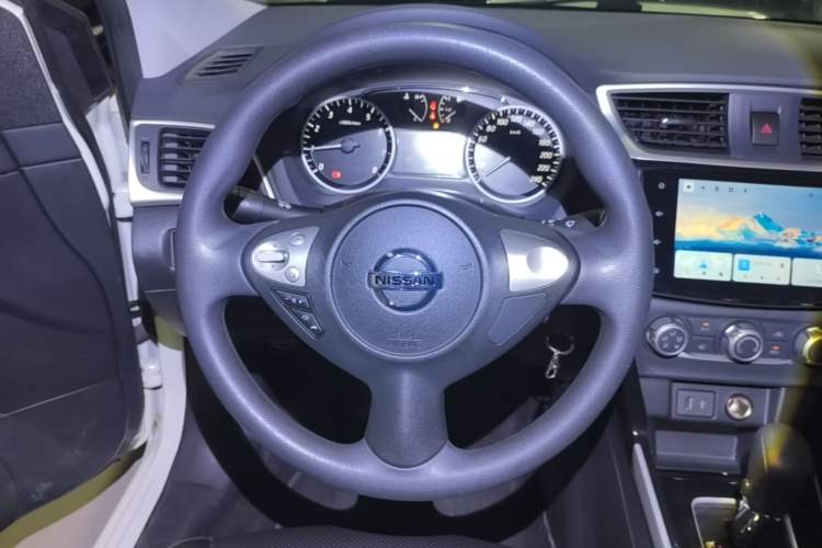 Used Nissan Sylphy 2021 Classic 1.6XL CVT Luxury Edition Steering Wheel