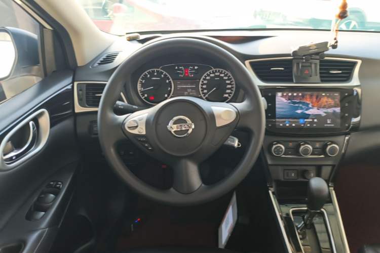 Used Nissan Sylphy 2021 Classic 1.6XL CVT Luxury Edition Steering Wheel