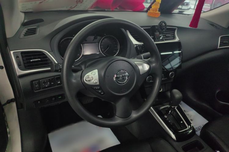 Used Nissan Sylphy 2021 Classic 1.6XL CVT Luxury Edition Steering Wheel