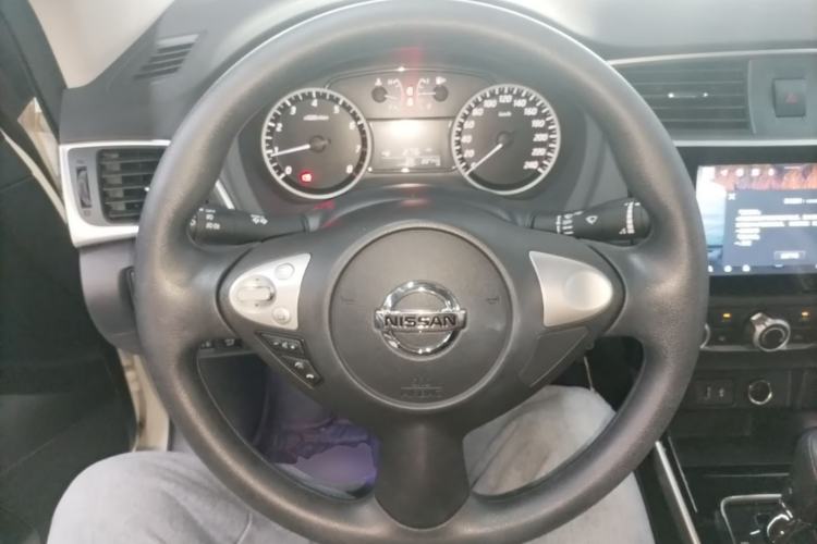 Used Nissan Sylphy 2021 Classic 1.6XL CVT Luxury Edition Steering Wheel