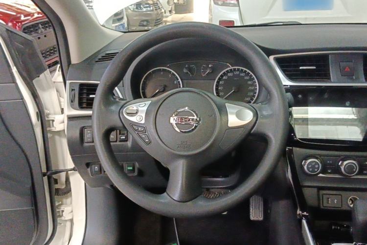 Used Nissan Sylphy 2021 Classic 1.6XL CVT Luxury Edition Steering Wheel