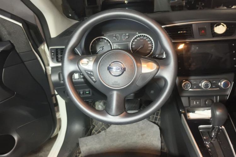 Used Nissan Sylphy 2021 Classic 1.6XL CVT Luxury Edition Steering Wheel
