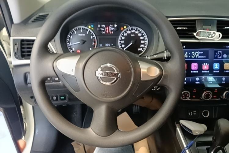 Used Nissan Sylphy 2021 Classic 1.6XL CVT Luxury Edition Steering Wheel