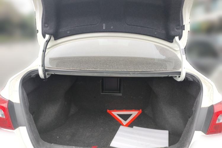 Used Nissan Sylphy 2021 Classic 1.6XL Manual Luxury Edition Trunk