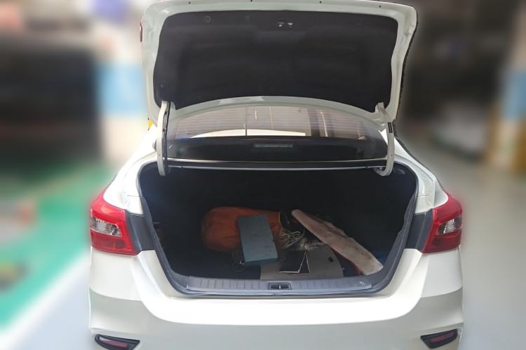 Used Nissan Sylphy 2021 Classic 1.6XL Manual Luxury Edition Trunk