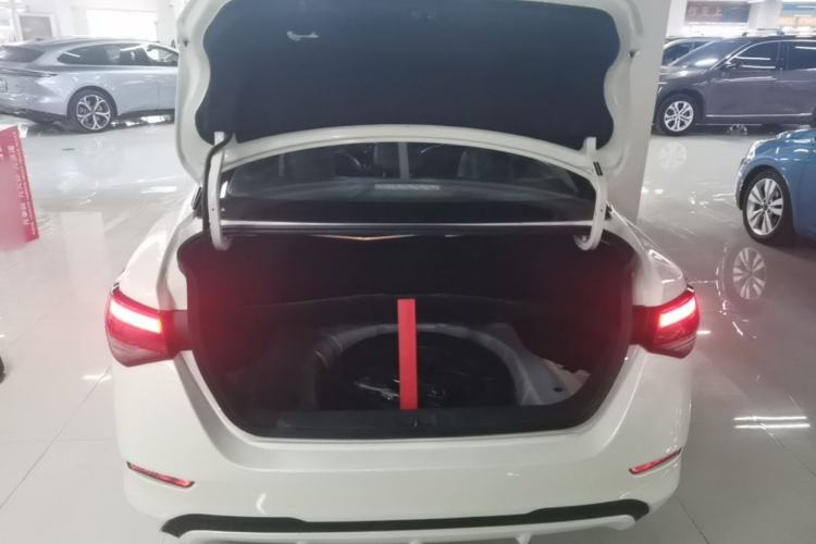 Used Nissan Sylphy 2021 1.6L XL CVT Enjoyment Edition Trunk
