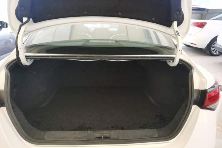 Used Nissan Sylphy 2021 1.6L XL CVT Enjoyment Edition Trunk