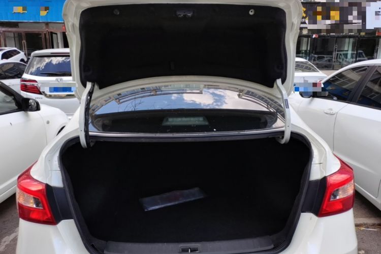 Used Nissan Sylphy 2021 Classic 1.6XE CVT Exclusive Edition Trunk
