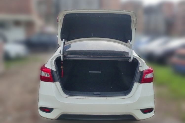 Used Nissan Sylphy 2021 Classic 1.6XL CVT Luxury Edition Trunk