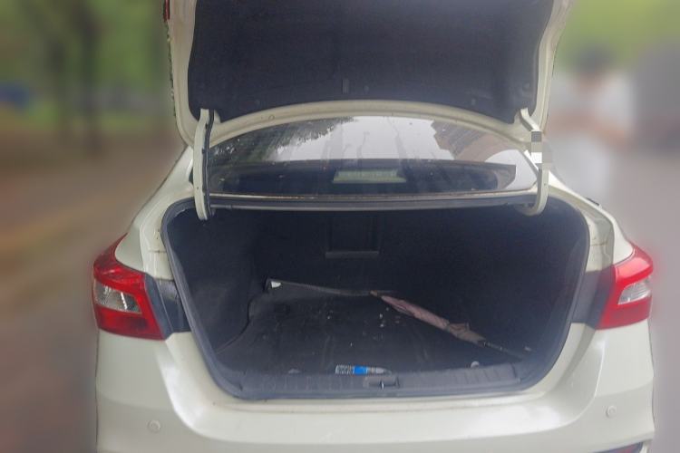 Used Nissan Sylphy 2021 Classic 1.6XL CVT Luxury Edition Trunk