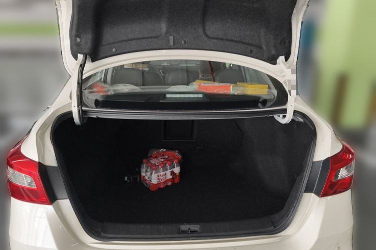Used Nissan Sylphy 2021 Classic 1.6XL CVT Luxury Edition Trunk