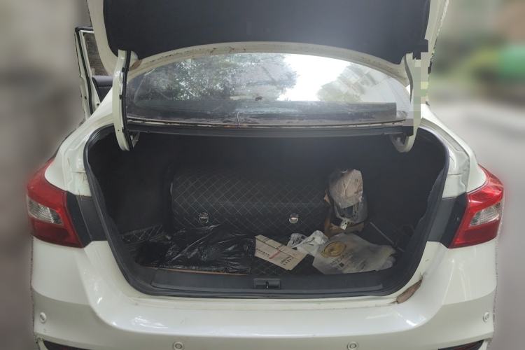 Used Nissan Sylphy 2021 Classic 1.6XL CVT Luxury Edition Trunk