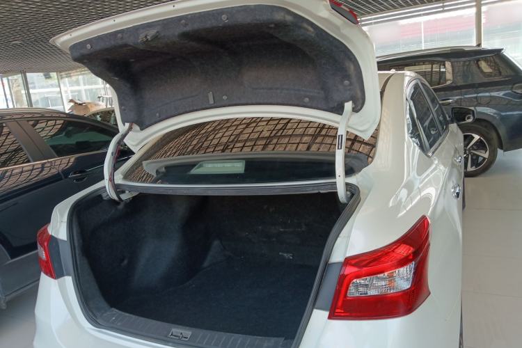 Used Nissan Sylphy 2021 Classic 1.6XE CVT Comfort Edition Trunk