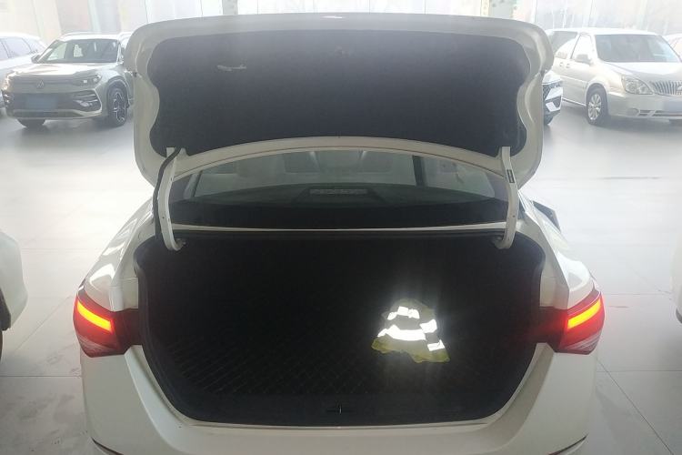 Used Nissan Sylphy 2021 1.6L XL CVT Enjoyment Edition Trunk
