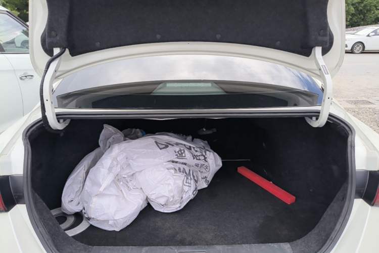 Used Nissan Sylphy 2021 1.6L XL CVT Enjoyment Edition Trunk