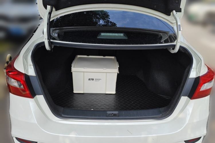 Used Nissan Sylphy 2021 Classic 1.6XL CVT Luxury Edition Trunk