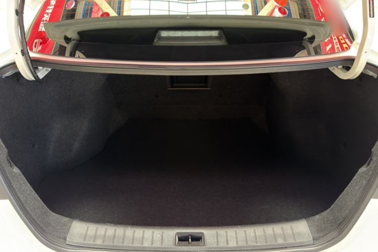 Used Nissan Sylphy 2021 Classic 1.6XL CVT Luxury Edition Trunk