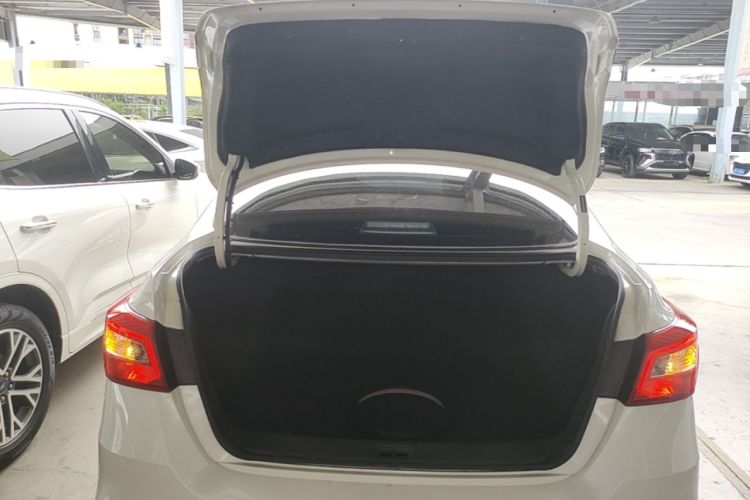 Used Nissan Sylphy 2021 Classic 1.6XE CVT Comfort Edition Trunk