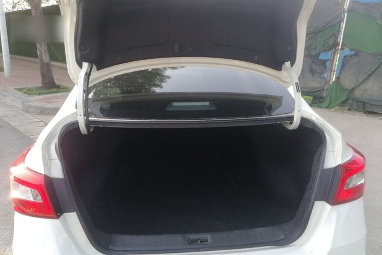 Used Nissan Sylphy 2021 Classic 1.6XE CVT Comfort Edition Trunk