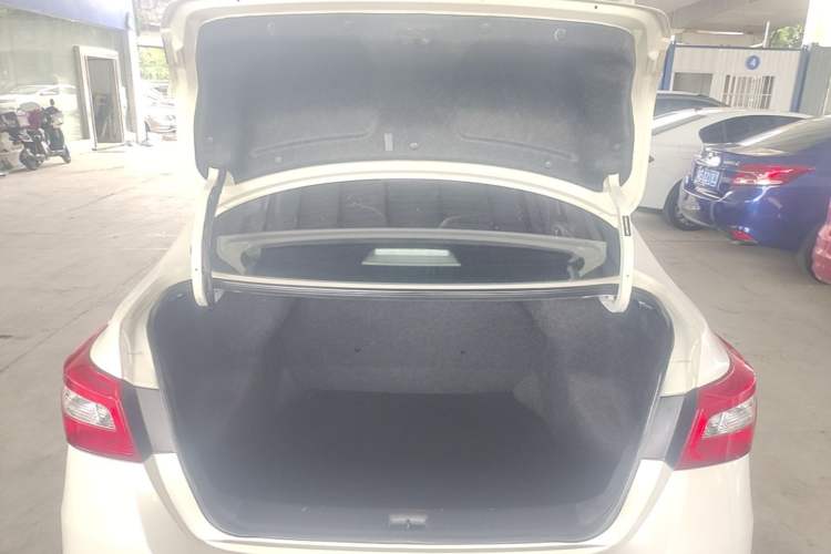 Used Nissan Sylphy 2021 Classic 1.6XE CVT Comfort Edition Trunk