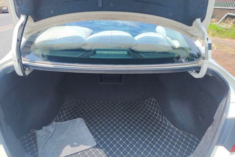 Used Nissan Sylphy 2021 Classic 1.6XL CVT Luxury Edition Trunk