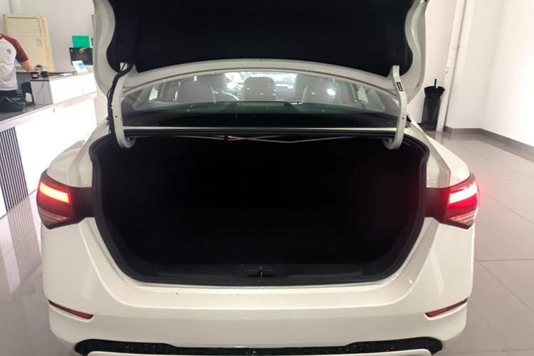 Used Nissan Sylphy 2021 1.6L XL CVT Enjoyment Edition Trunk