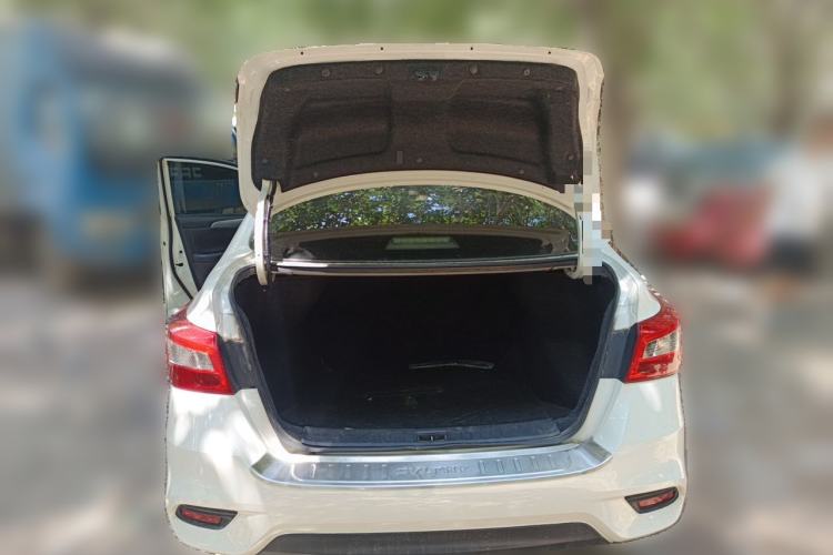 Used Nissan Sylphy 2021 Classic 1.6XE CVT Comfort Edition Trunk