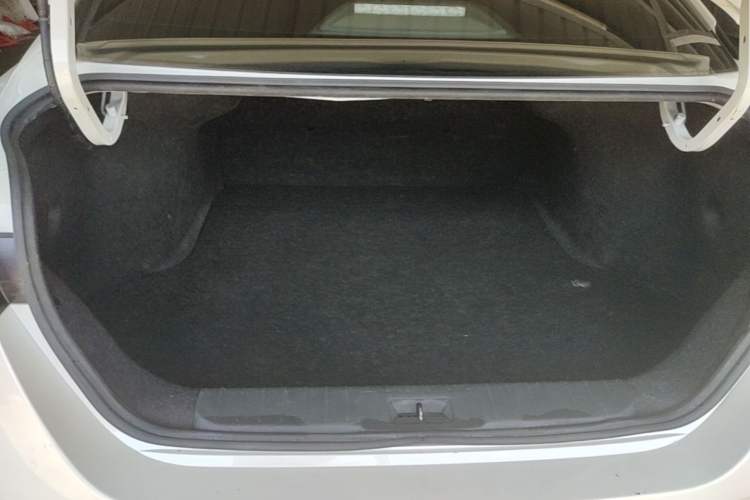 Used Nissan Sylphy 2021 1.6L XL CVT Enjoyment Edition Trunk