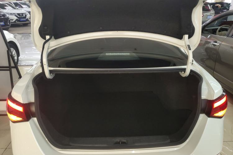 Used Nissan Sylphy 2021 1.6L XL CVT Enjoyment Edition Trunk