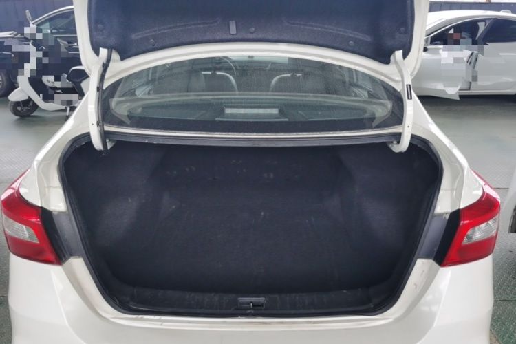 Used Nissan Sylphy 2021 Classic 1.6XE CVT Comfort Edition Trunk