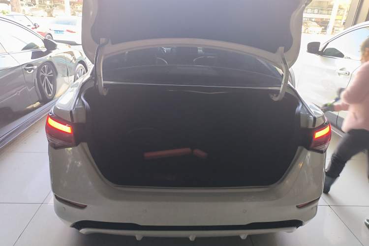 Used Nissan Sylphy 2021 1.6L XL CVT Smart Enjoyment Edition Trunk