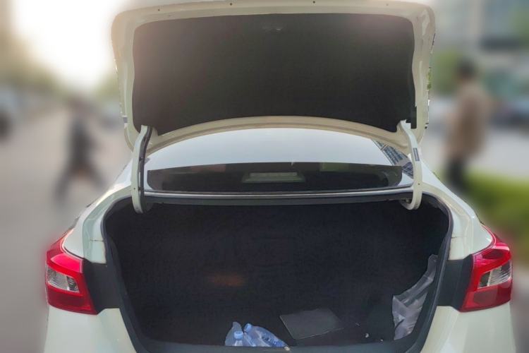 Used Nissan Sylphy 2021 Classic 1.6XL CVT Luxury Edition Trunk