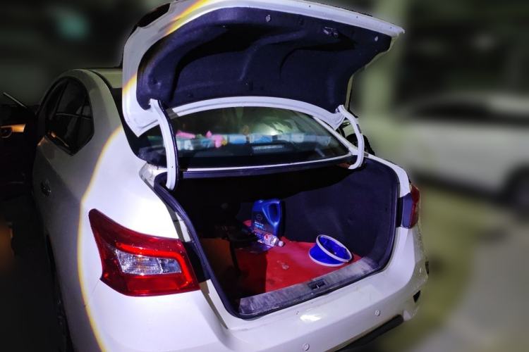 Used Nissan Sylphy 2021 Classic 1.6XE CVT Comfort Edition Trunk