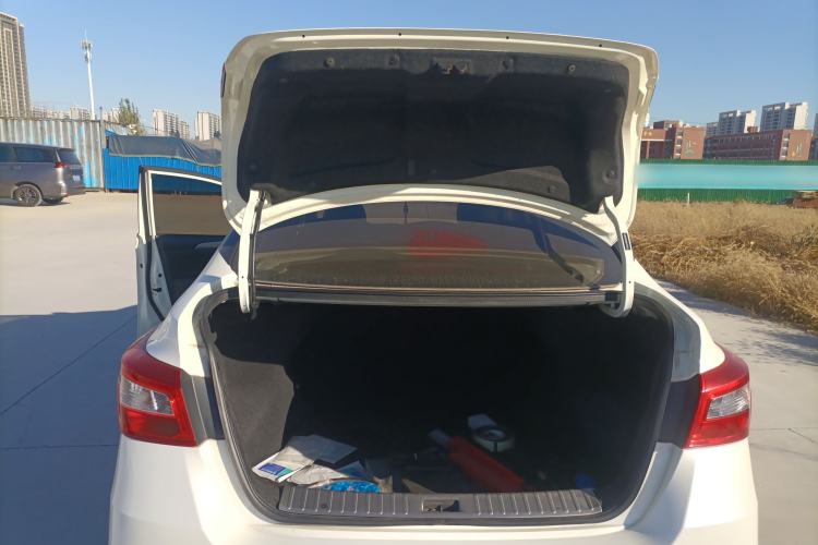 Used Nissan Sylphy 2021 Classic 1.6XE CVT Comfort Edition Trunk