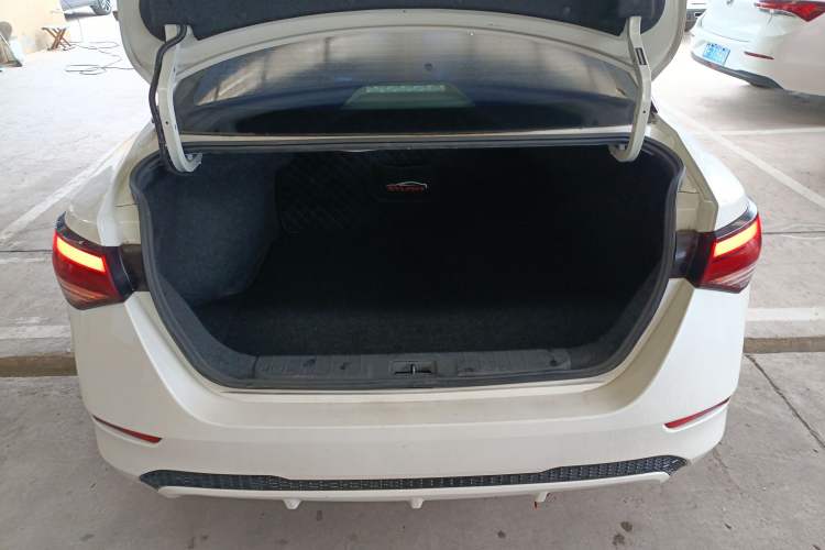 Used Nissan Sylphy 2021 1.6L XL CVT Enjoyment Edition Trunk
