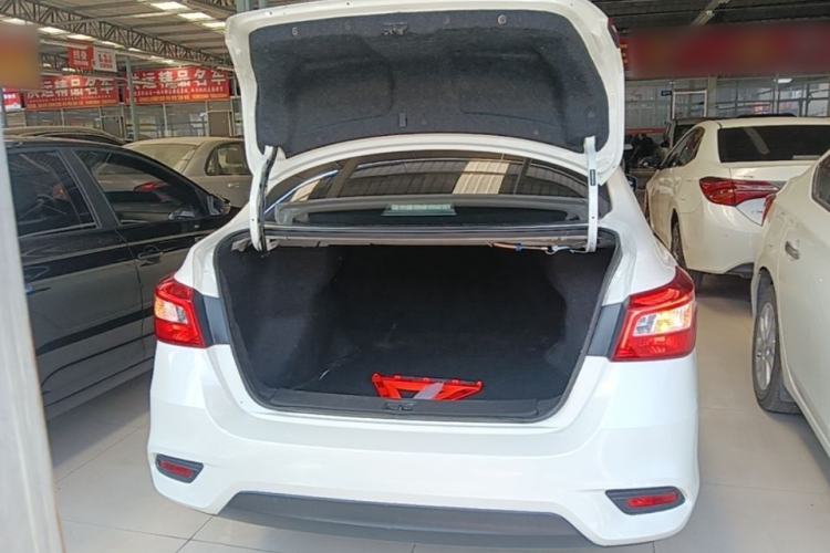 Used Nissan Sylphy 2021 Classic 1.6XL CVT Luxury Edition Trunk