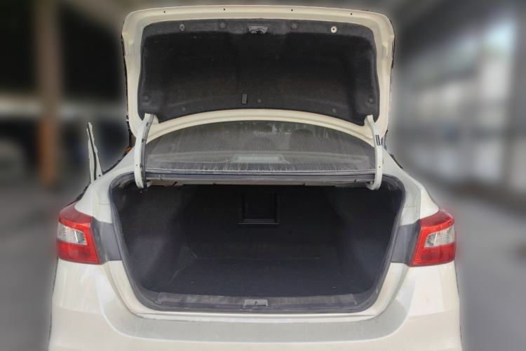 Used Nissan Sylphy 2021 Classic 1.6XL Manual Luxury Edition Trunk
