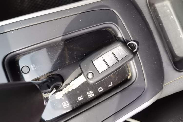 Used Nissan Sylphy 2021 Classic 1.6XE CVT Comfort Edition Vehicle Key