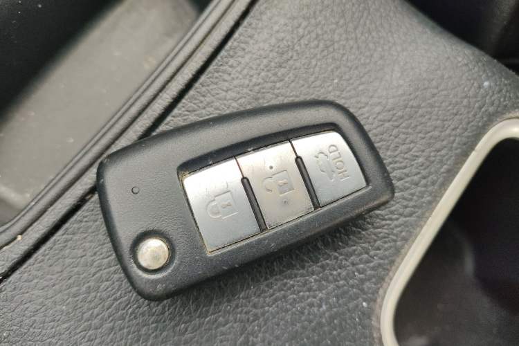 Used Nissan Sylphy 2021 Classic 1.6XE CVT Comfort Edition Vehicle Key