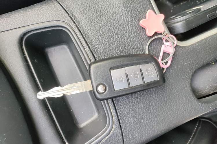 Used Nissan Sylphy 2021 Classic 1.6XE CVT Comfort Edition Vehicle Key