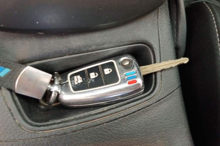 Used Nissan Sylphy 2021 Classic 1.6XE CVT Comfort Edition Vehicle Key